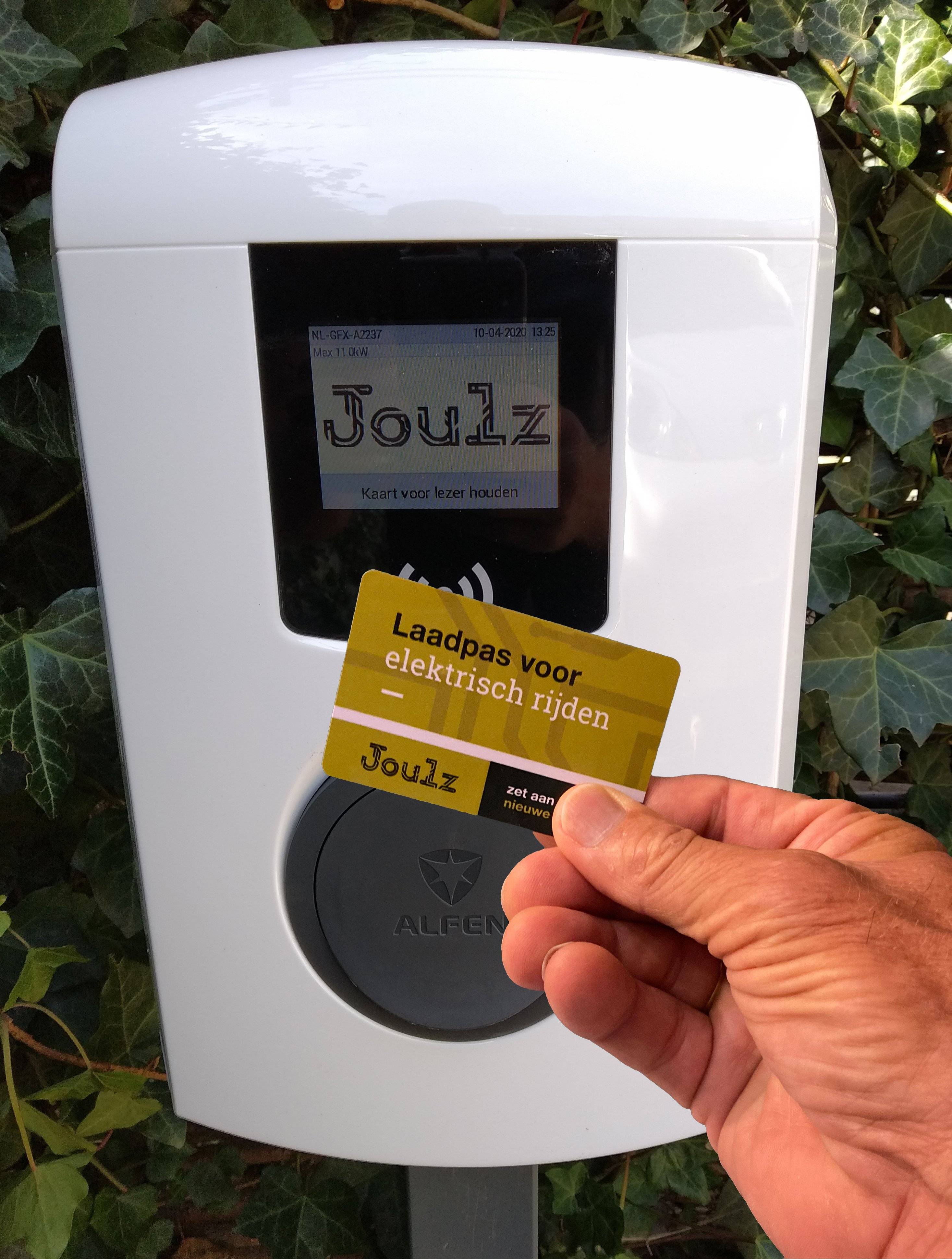 Opladen met een Joulz laadpas 